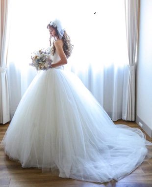 花嫁様の中で大変人気のドレス「VERA WANG」のリサイズ